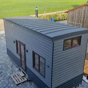 Apartment Tiny House Flexhome